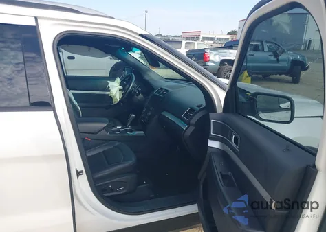 2016 Ford Explorer Xlt z USA, uszkodzony, nr VIN 1FM5K7DH0GGB59039